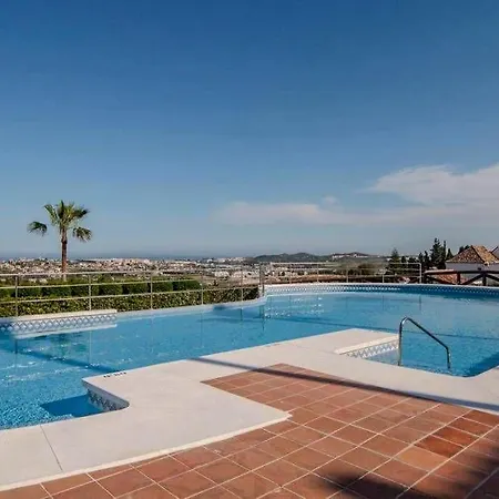 Espectacular Apartmento En Golf Numero Ii Mijas